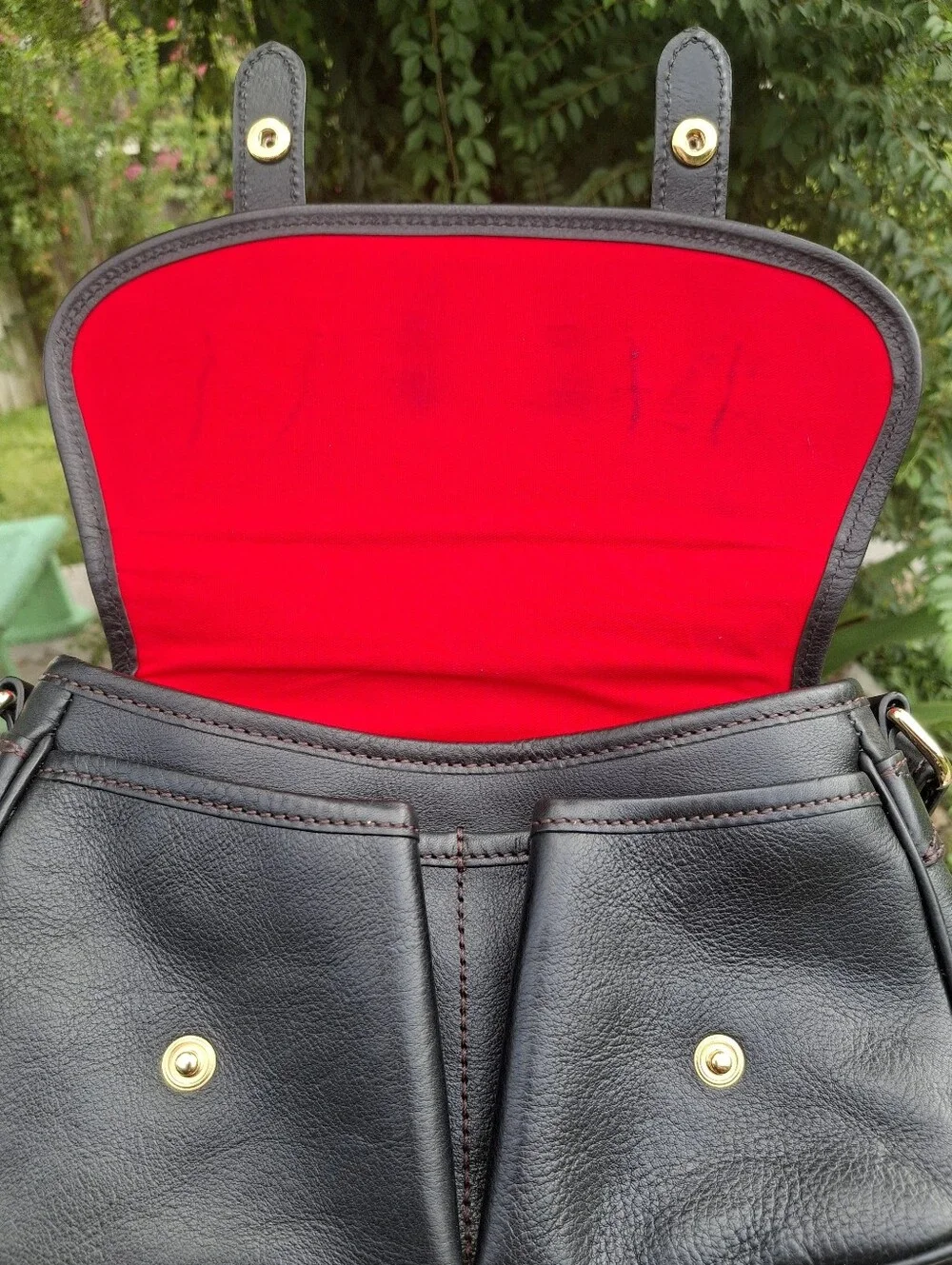 Dooney & Bourke retired dooney